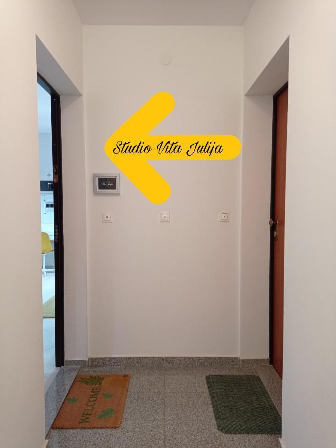 Studio Vita Julija Pula Luaran gambar